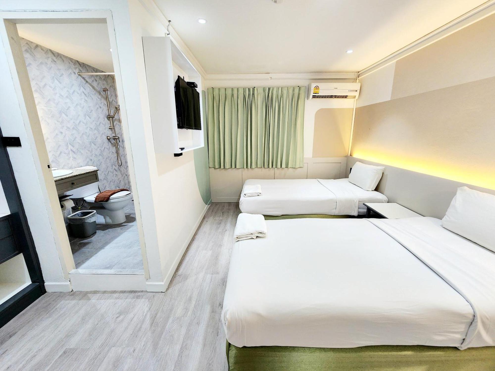 Seatel Phuket, Patong Beach Exteriör bild