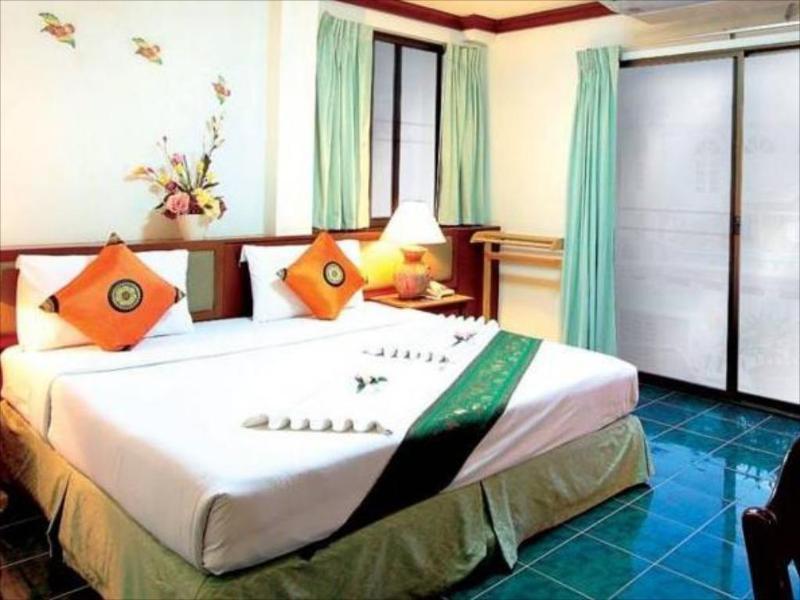 Seatel Phuket, Patong Beach Exteriör bild